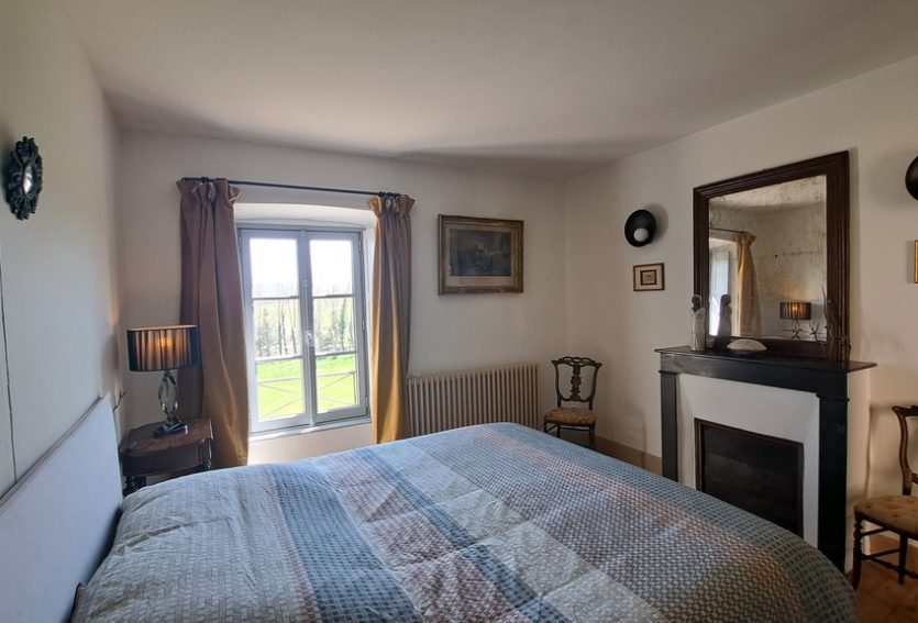 Maison forte ISMH du XVe siècle au sud d’Issoire