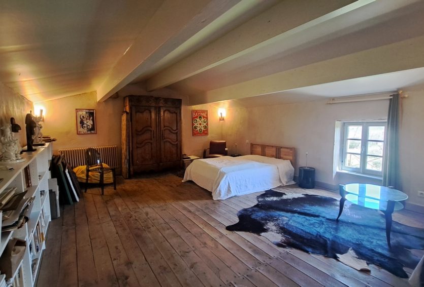 Maison forte ISMH du XVe siècle au sud d’Issoire