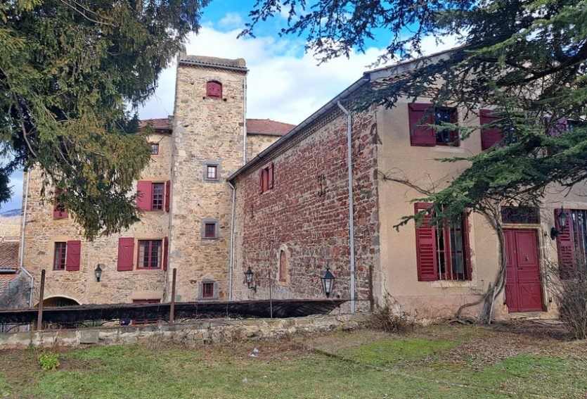 Demeure des XVe et XVIIIe siècles à Ardes-sur-Couze