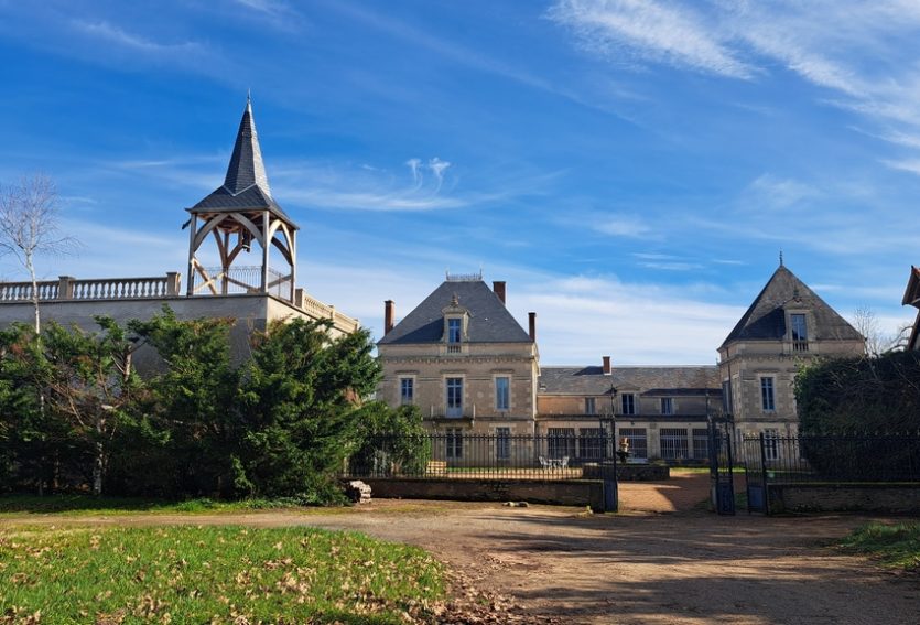Château des XVIe et XIXe siècles à vocation touristique.