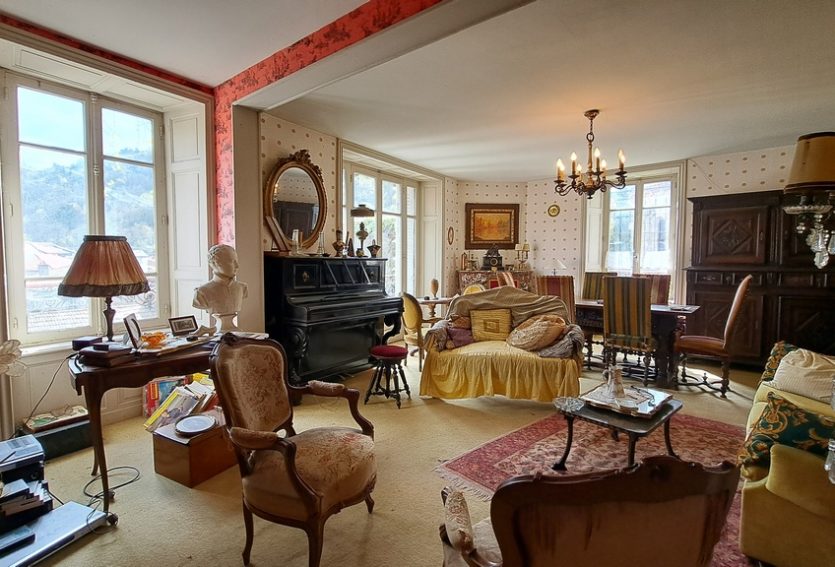 Maison de Maître XIXe avec jardin et garage