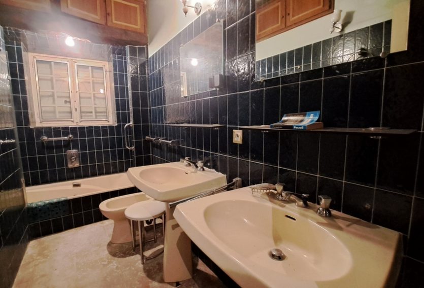 Relais de chasse XIXe avec 20 ha.